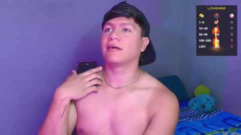 JOSEPH BROWN online show from December 22, 1:36 am