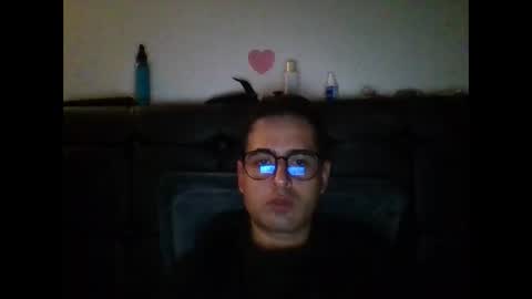 josux8 online show from February 12, 5:24 am