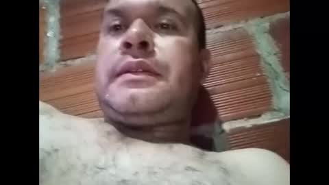Snapshot of juan370490 chatting on January 27, 12:54 am juan370490 online show from January 27, 12:54 am
