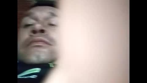 Snapshot of juan370490 chatting on December 25, 4:54 am juan370490 online show from December 25, 4:54 am