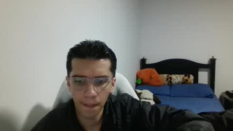 juanboytw online show from February 11, 11:01 pm