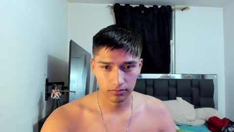 juanjo ferrari online show from April 26, 3:37 am