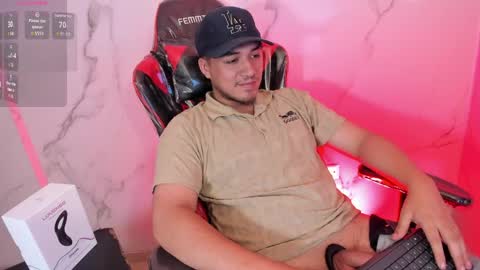 JUAN  online show from April 11, 7:45 am