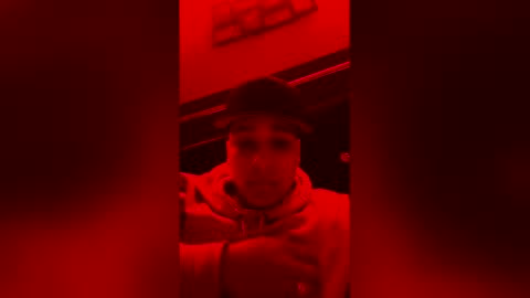 juanpablovg22 online show from February 4, 8:48 pm