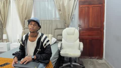 julian billy online show from December 9, 11:36 am