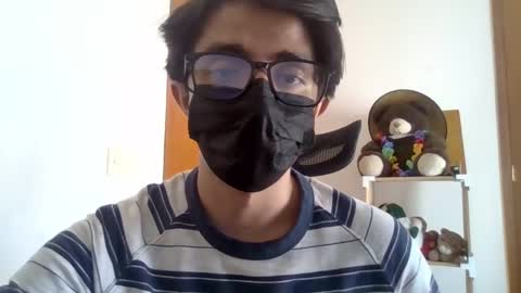 Julian Mora online show from March 5, 6:23 pm