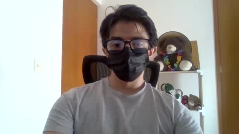 Julian Mora online show from February 20, 7:19 pm