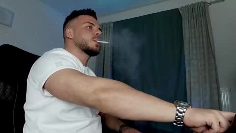 JULiUS   online show from February 20, 9:31 pm