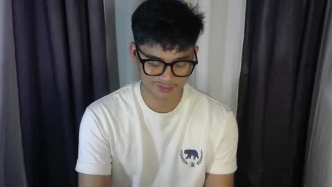 Snapshot of julz_alwayshorny chatting on October 21, 5:05 pm call me julz online show from October 21, 5:05 pm