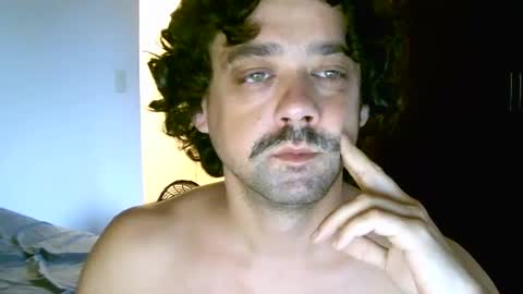 Mia online show from February 20, 9:20 pm