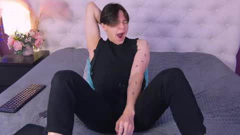 Snapshot of just_gay_ chatting on March 12, 1:08 pm just_gay_ online show from March 12, 1:08 pm