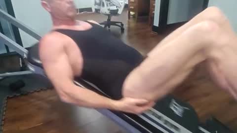 Tohiptwoquit online show from February 18, 3:20 pm