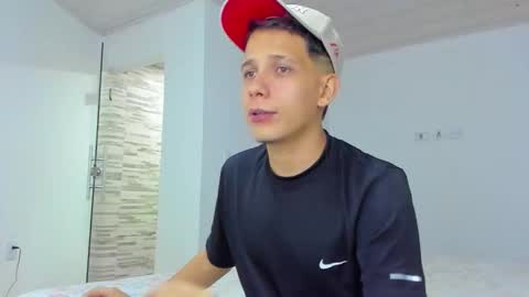 justin_biker online show from October 1, 3:05 pm