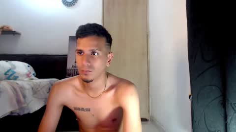 JUSTIN online show from April 13, 3:18 am