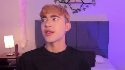 Justin online show from September 29, 11:41 am