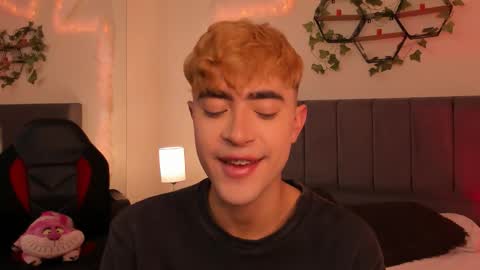 Justin online show from September 22, 11:21 am