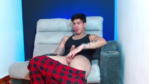 justinfuller_31 online show from January 9, 3:01 am