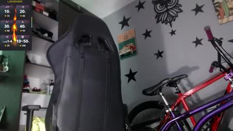 Justinsc online show from April 12, 10:32 pm