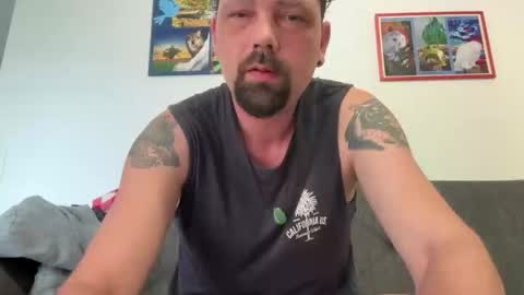 niceoregano online show from May 10, 3:13 pm