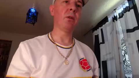 kademalone online show from April 24, 2:41 pm