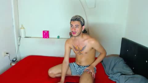 KAI  LIAM online show from April 6, 3:47 am