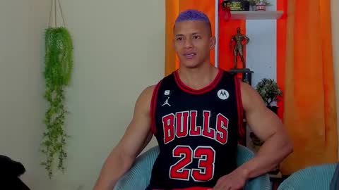 Snapshot of kale_tomson chatting on February 18, 4:38 pm kale thomson online show from February 18, 4:38 pm