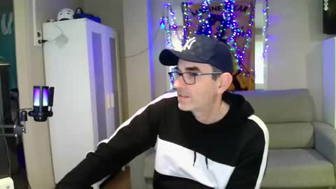 Snapshot of kalem48 chatting on January 26, 2:41 pm MusicMen49 online show from January 26, 2:41 pm