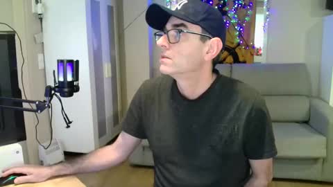 Snapshot of kalem48 chatting on January 18, 9:56 am MusicMen49 online show from January 18, 9:56 am