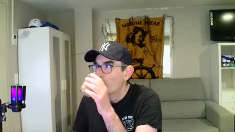 Snapshot of kalem48 chatting on February 2, 3:28 pm MusicMen49 online show from February 2, 3:28 pm