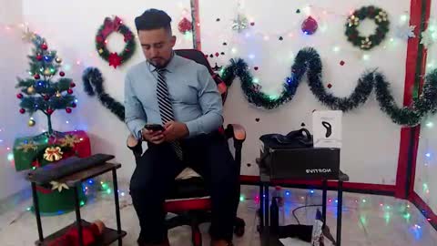 Kaleth online show from November 25, 7:54 am