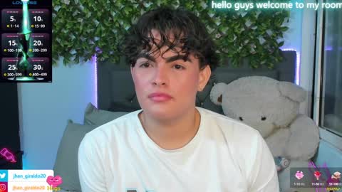Snapshot of kami_22 chatting on February 22, 6:17 am camilo independent model online show from February 22, 6:17 am