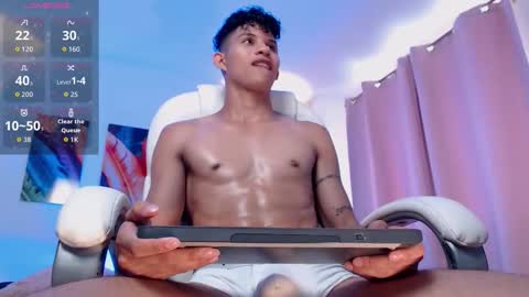 Kami online show from March 7, 7:22 pm