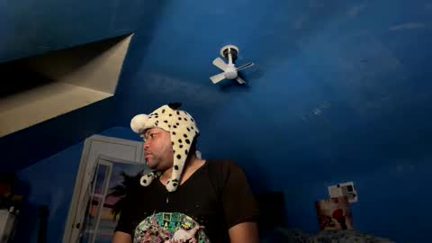 kaybleeprick7891 online show from March 2, 12:43 am