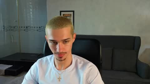 KaydenDrew online show from April 1, 1:41 pm