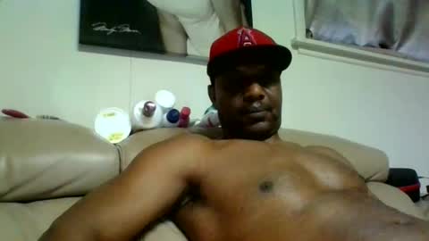 kaylee kakes online show from February 4, 8:04 pm