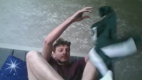 keetherwulf online show from March 18, 12:30 pm