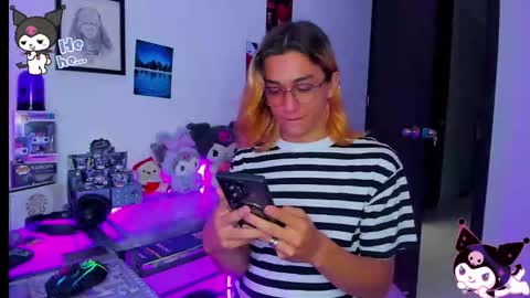 Keita moon online show from December 3, 4:13 pm