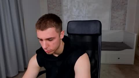 KellenWest online show from June 8, 4:24 am