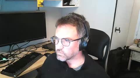 kelvin06133 online show from March 10, 8:45 pm