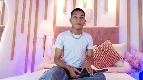 Kelvin online show from March 21, 12:42 pm