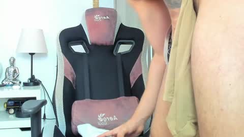 ken_mailik online show from April 13, 10:49 am