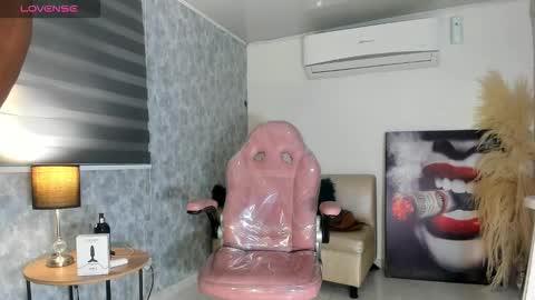 Kender online show from November 19, 8:52 pm