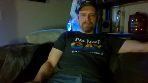 Snapshot of kenkuddles chatting on February 10, 9:47 pm Ken Kuddles online show from February 10, 9:47 pm