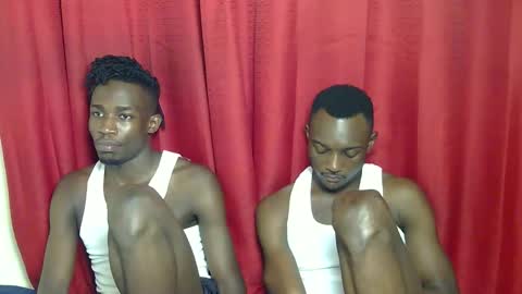 Snapshot of kenna_ass chatting on October 20, 5:50 pm Kenia online show from October 20, 5:50 pm