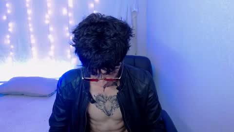 kenny online show from December 3, 6:28 pm