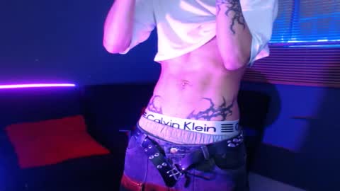 kenny online show from November 20, 4:17 pm