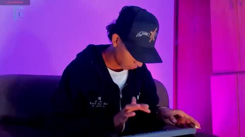 Kenny online show from October 19, 12:19 pm