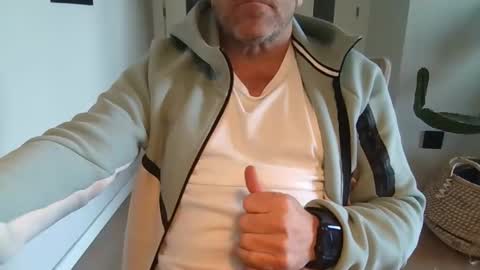 Anton online show from March 1, 4:28 pm