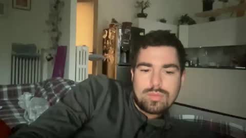 kevinpillobello online show from January 6, 9:46 am