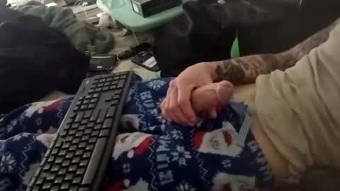 khvvkikgeyks online show from March 6, 6:21 am